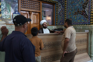 قسم الشؤون الدينية يُسهِمُ في تعزيز الوعي الديني لدى الزائرين عبر محطّاته التبليغية والإرشادية..